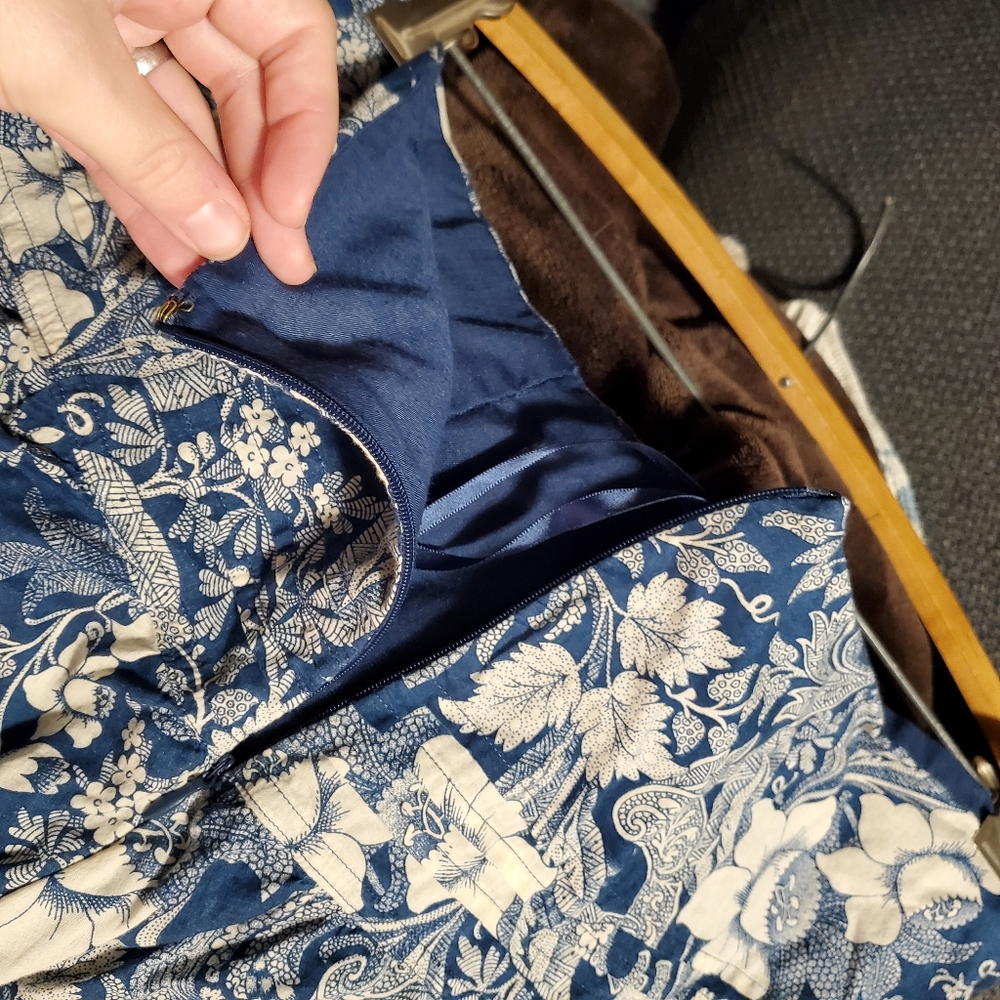 Floral Cotton Skirt - Picture 3 of 4
